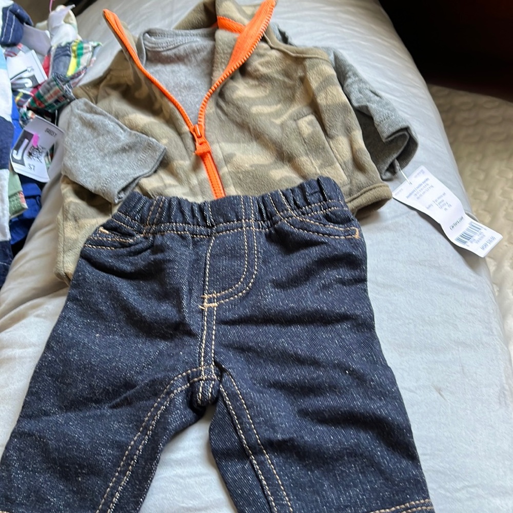 Carters newborn outfit